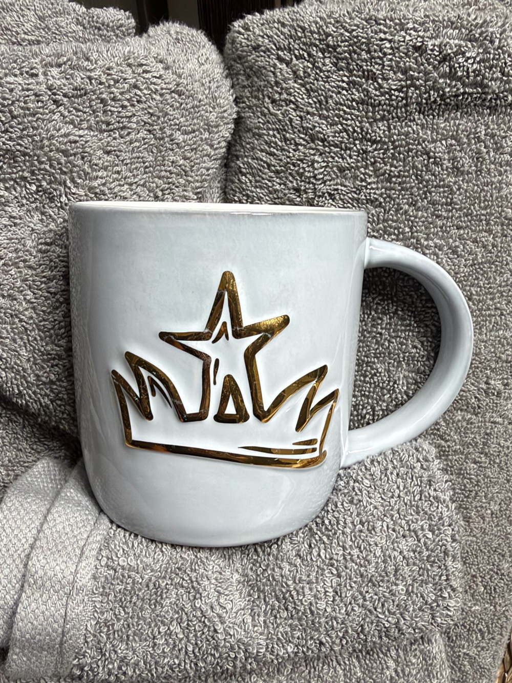 Starbucks 2016 Anniversary Gold Star Crown Coffee Mug 14 oz